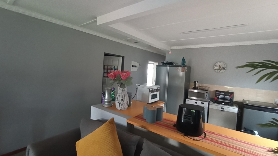 2 Bedroom Property for Sale in Vredenburg Western Cape